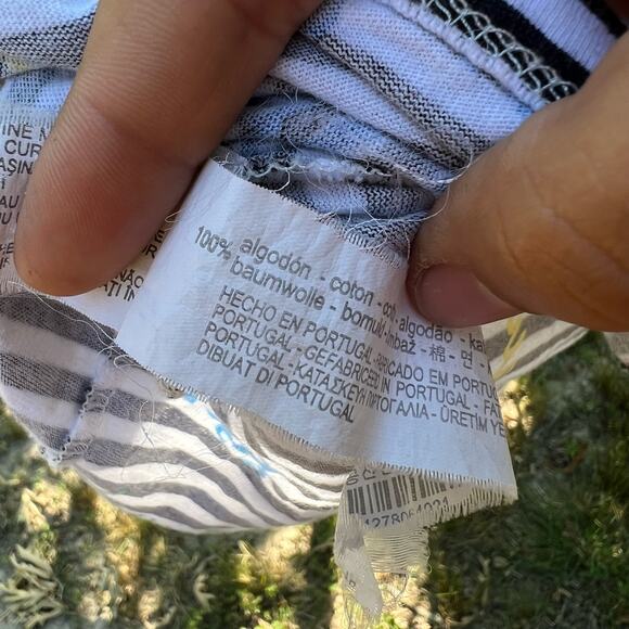 Zara, striped graphic crop top, printed words design, small - Picture 4 of 4